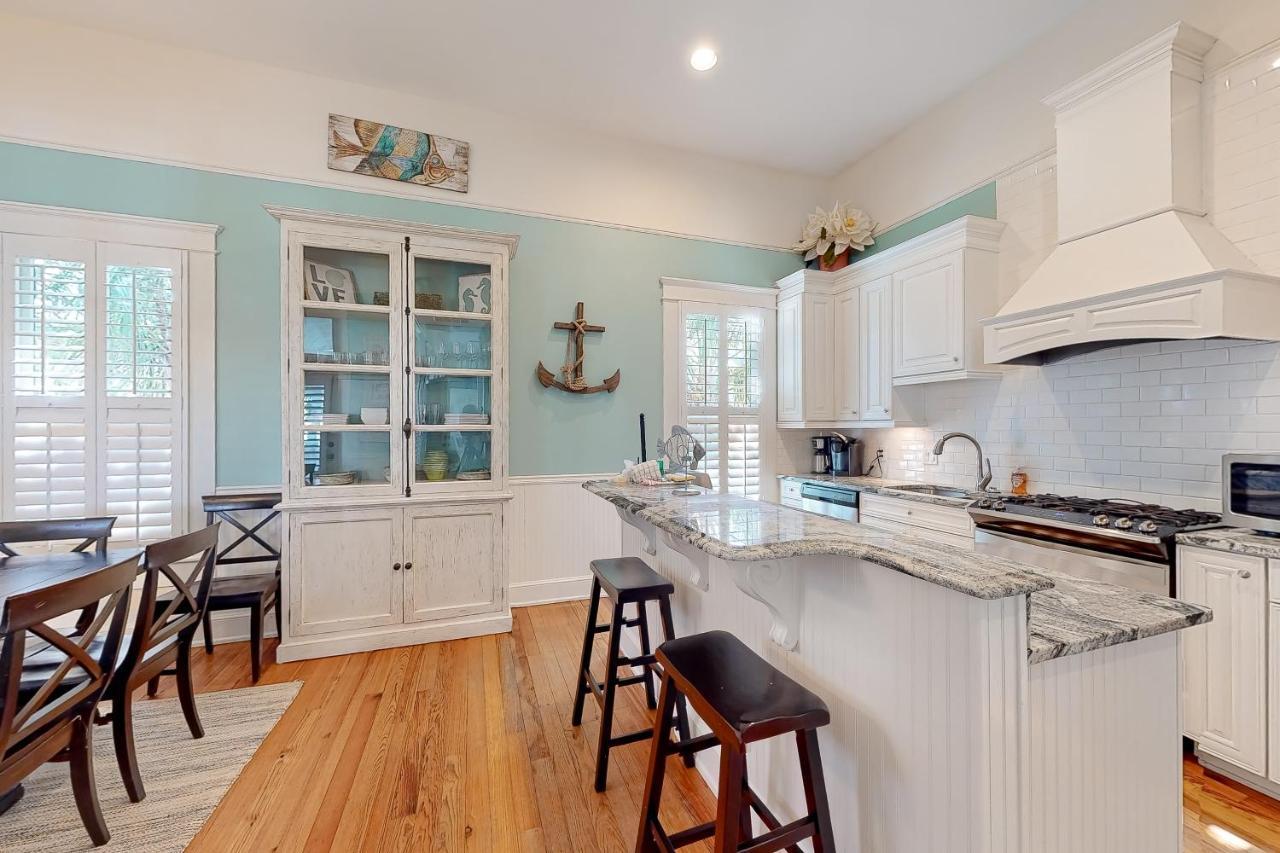 True Knot Cottage St. Simons Island Екстер'єр фото